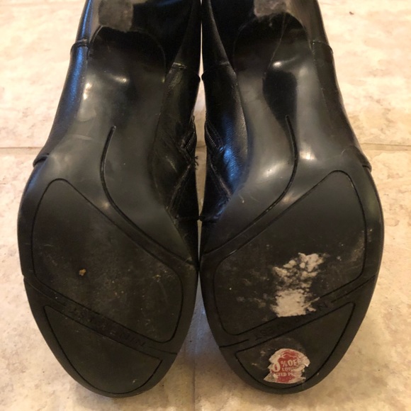 Nine West Black Above Ankle Heeled Boots - Picture 2 of 8